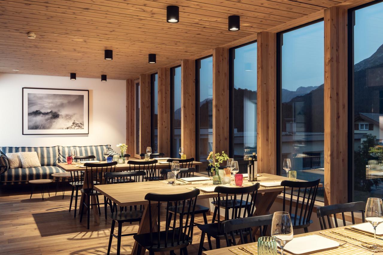 Conrad's Mountain Hotel 3*